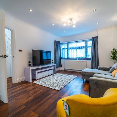 Modern Spacious 4 Bed Hayes Home With Free Parking Экстерьер фото